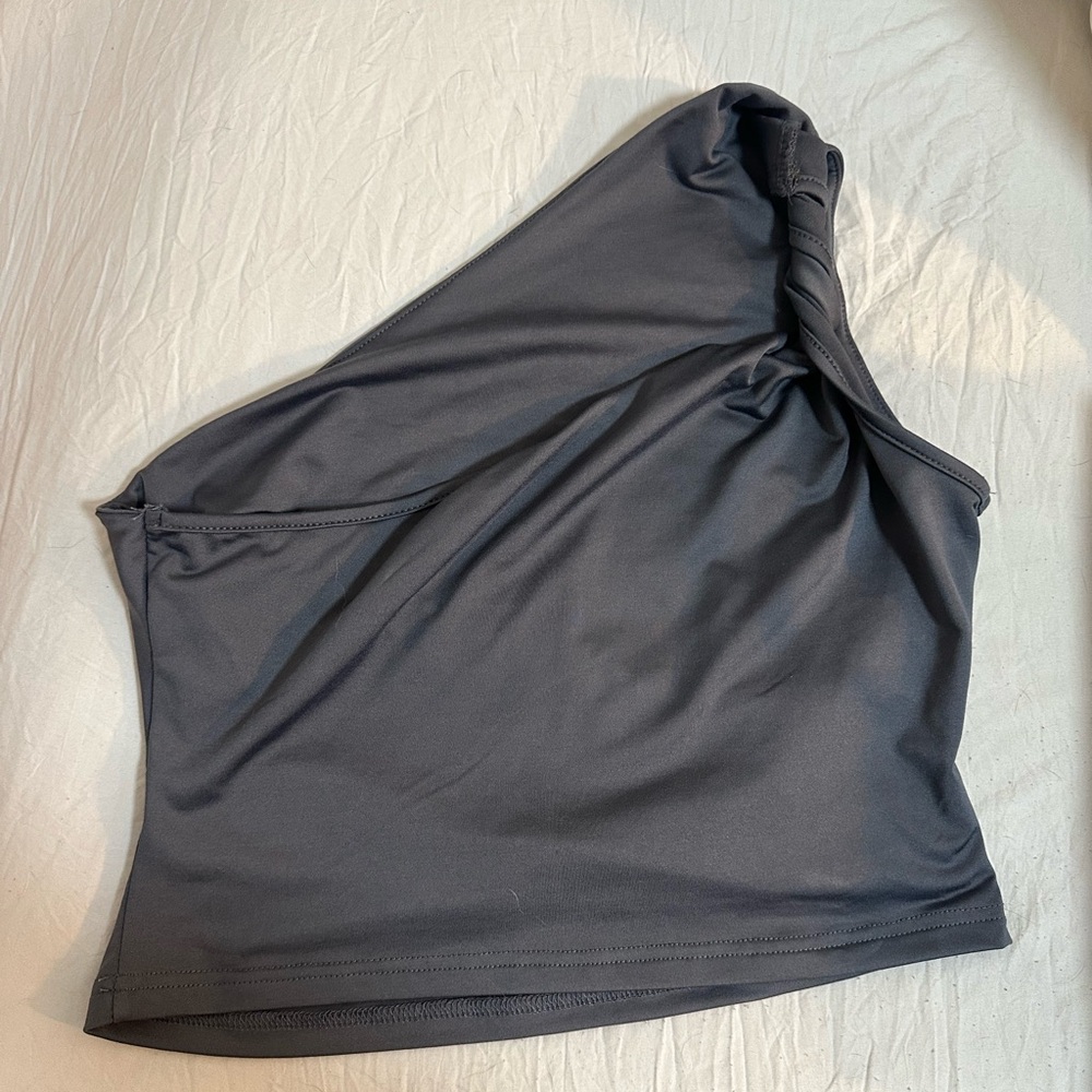 One-Shoulder Gray Top